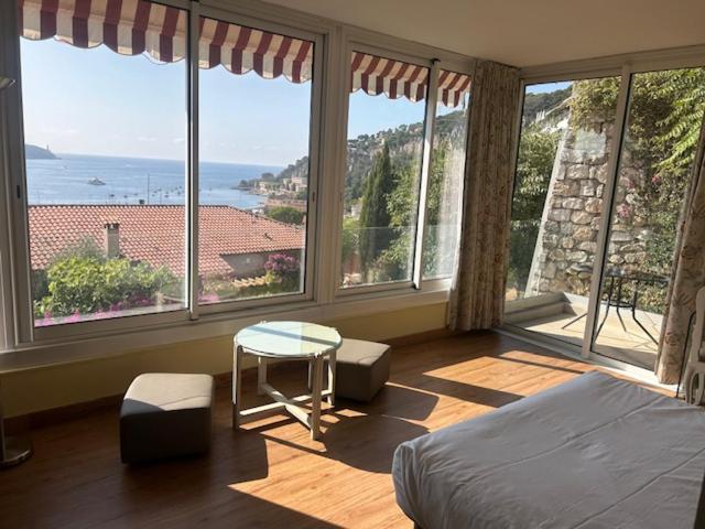 Prestige Double Room with Sea View image 3