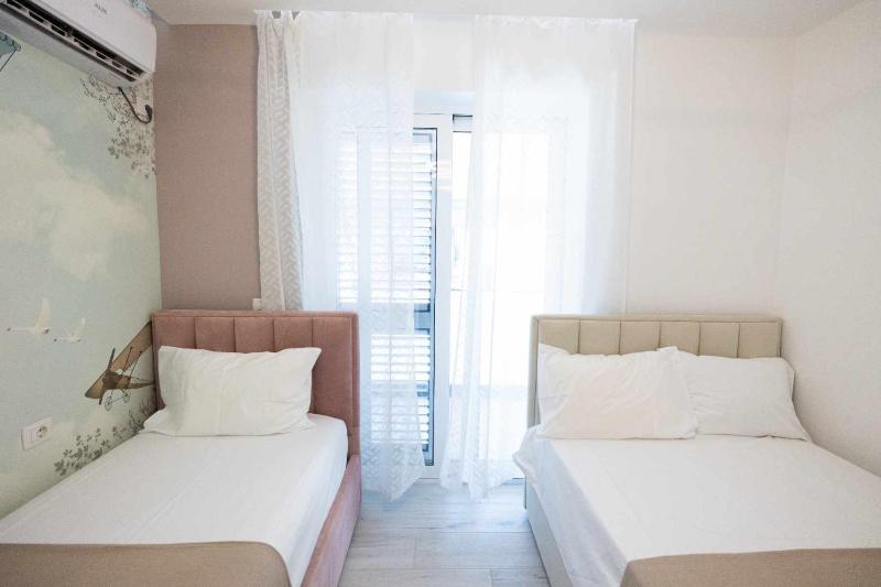 Zoto Luxury Apartment - image 9