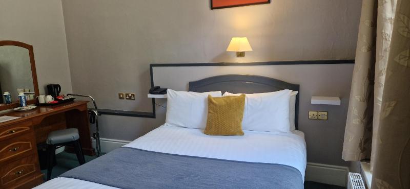 Single Room image 1