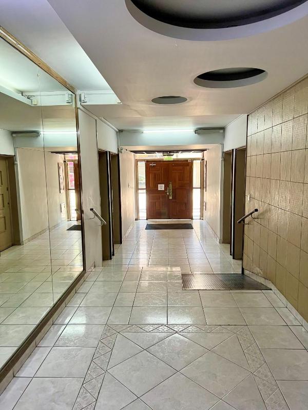 Hermoso departamento en la Peatonal de Mendoza - image 14