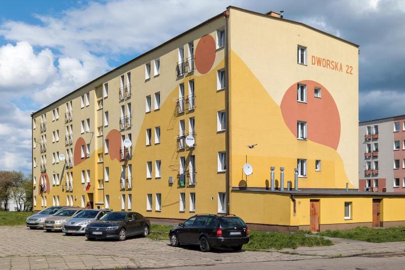 Apartment Dworska Close to the Beach by Noclegi Renters - image 12