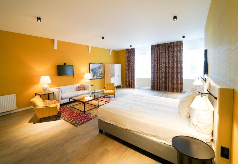 Suite image 2