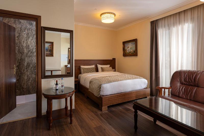 Junior Suite - Annex image 2