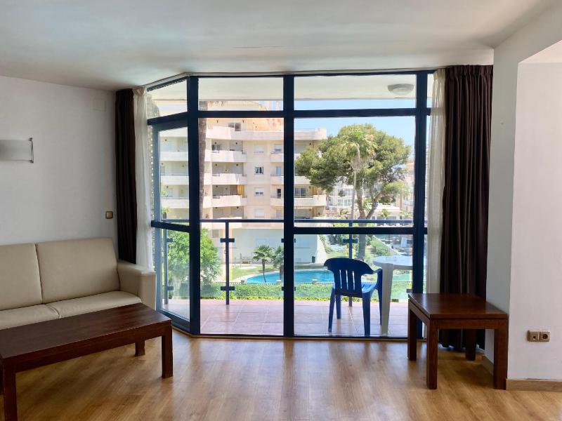 One-Bedroom Apartment (3 Adults) image 4