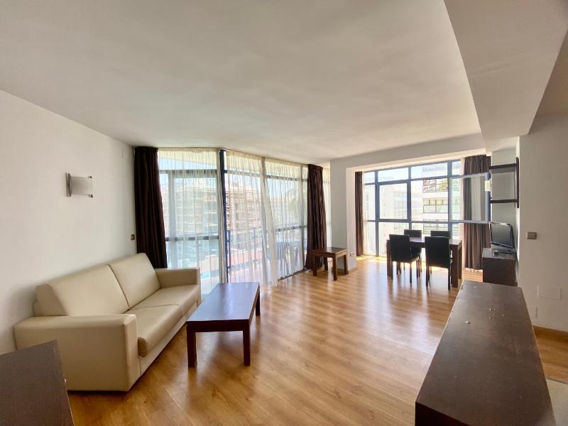 One-Bedroom Apartment (3 Adults) image 1