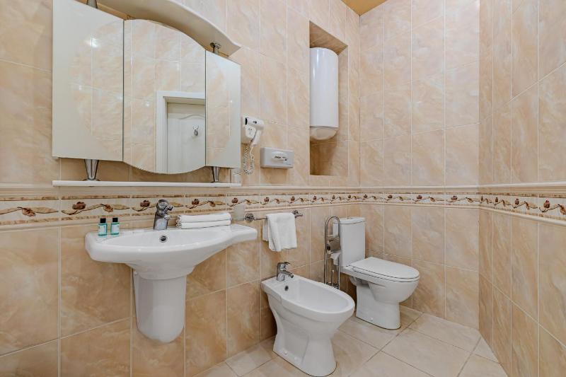 Suite image 3