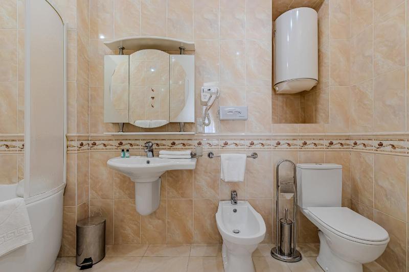 Suite image 2