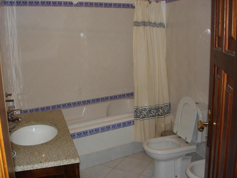 Triple Room image 4