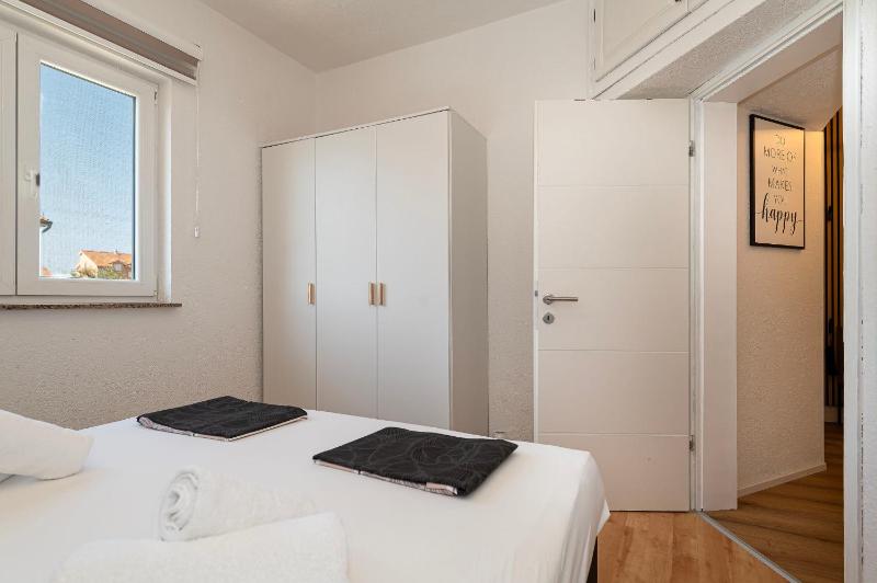 Apartment Dora family only - image 13