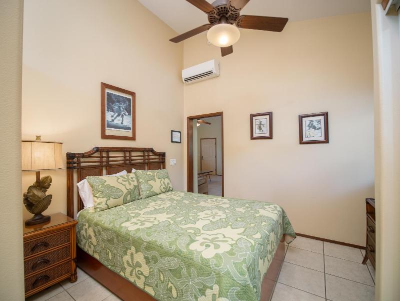 Aloha Aku Ohana2 Suite - Relaxing Garden Views Await - image 11