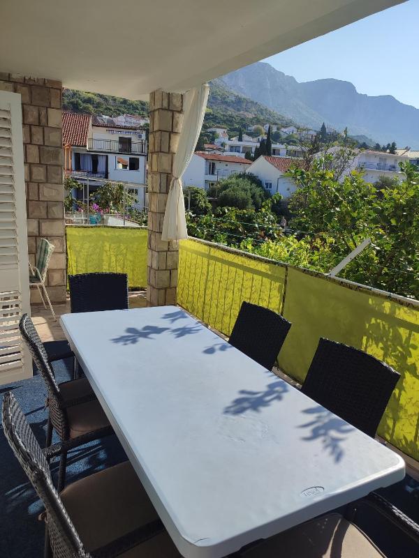 Two-Bedroom Apartment with Terrace image 4