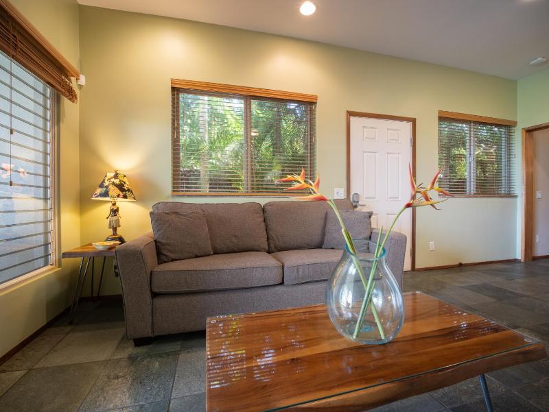 Aloha Aku CoCoPalm Suite - Experience Tropical Bliss - image 20