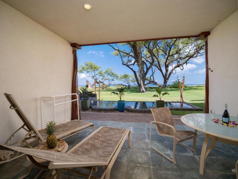 Aloha Aku Bamboo2 Suite - A Serene Retreat by the Shore - image 23