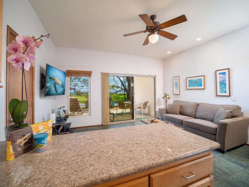 Aloha Aku Honu2 Suite - Relax by the Sea in Tranquility - image 17
