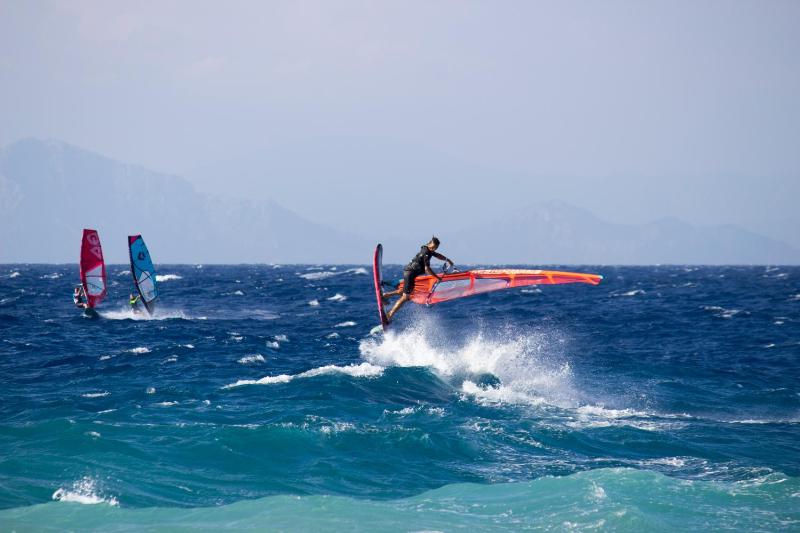 Blue Horizon - image 10