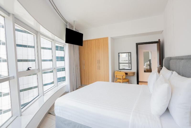 One Bedroom Executive Apartment image 3