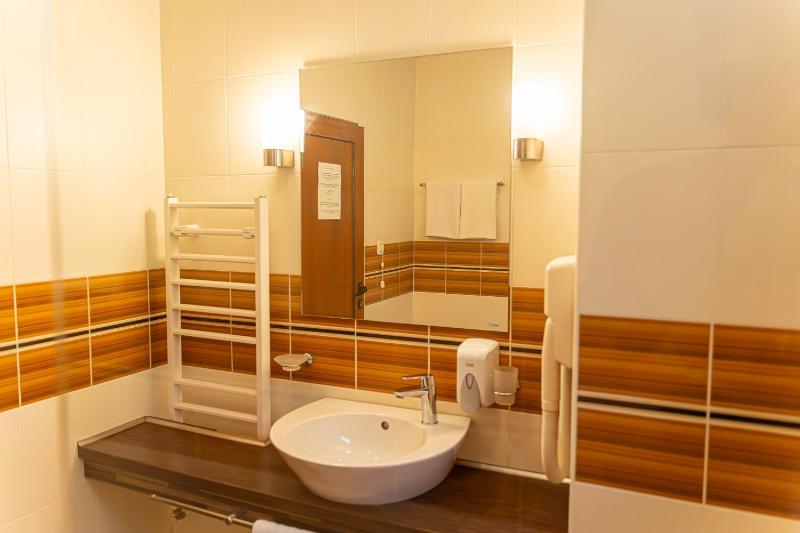 Executive Double Room image 3