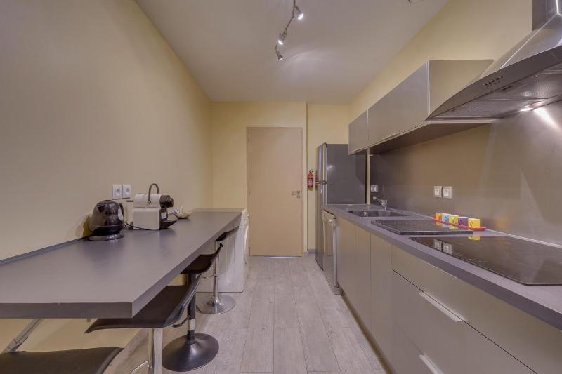 Three-Bedroom Apartment image 4