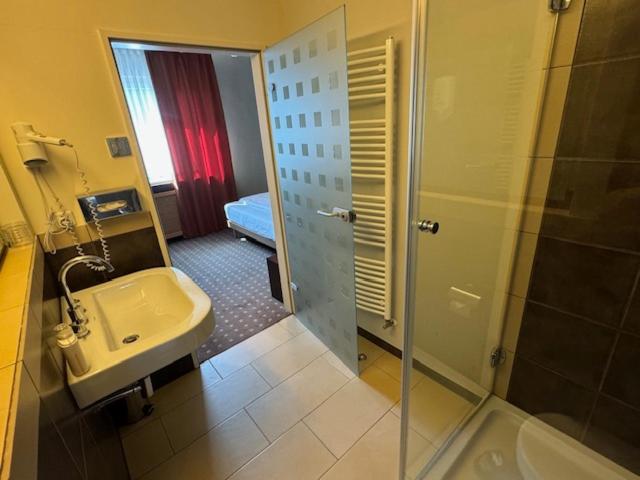 Superior Single Room image 2