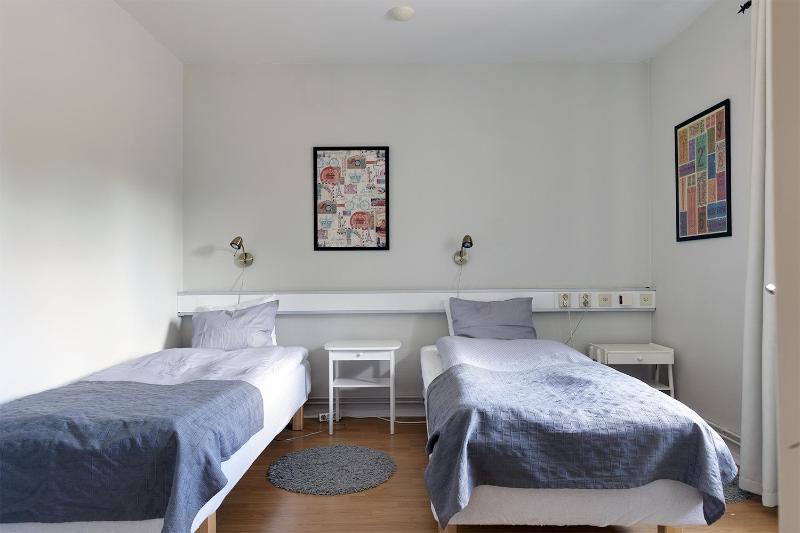 Twin Room image 1
