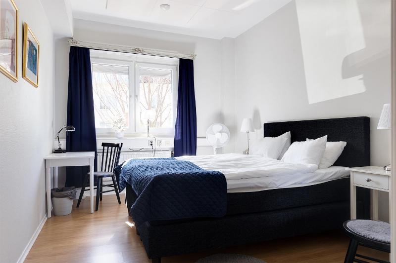Double Room image 1