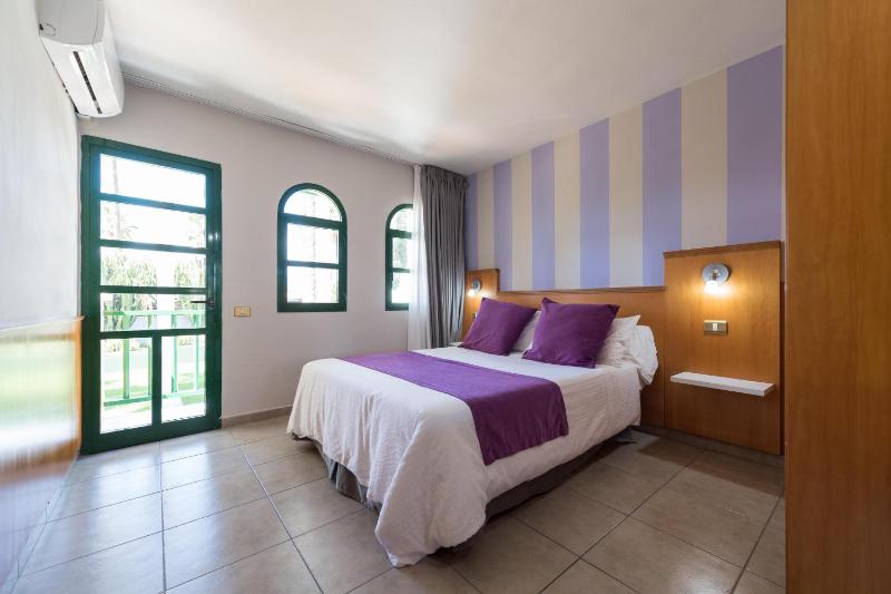 One-Bedroom Apartment image 1
