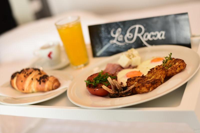 La Rocca Boutique Hotel - image 9