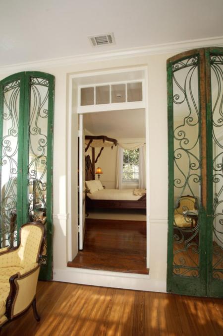 Deluxe Double or Twin Room image 2