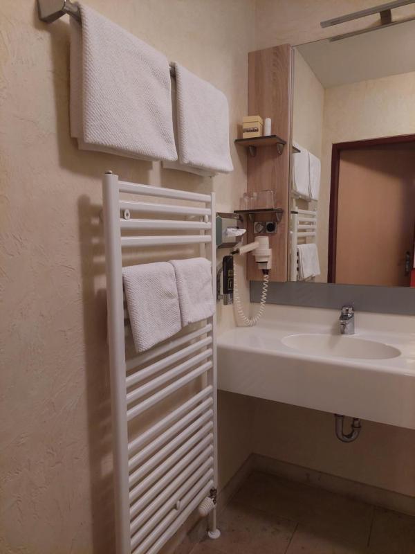 Double Room (1 Adult) image 2