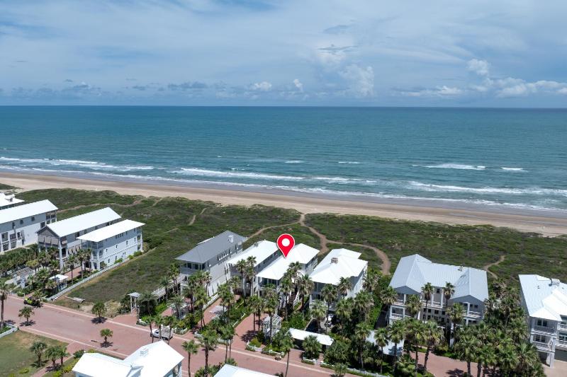 Breakers Home 8346 - image 14
