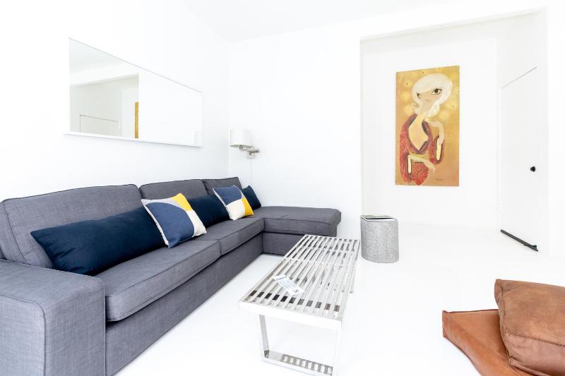 One Bedroom King Suite image 3