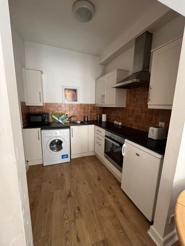 Entire Apartment in Heart of Dublin - image 14