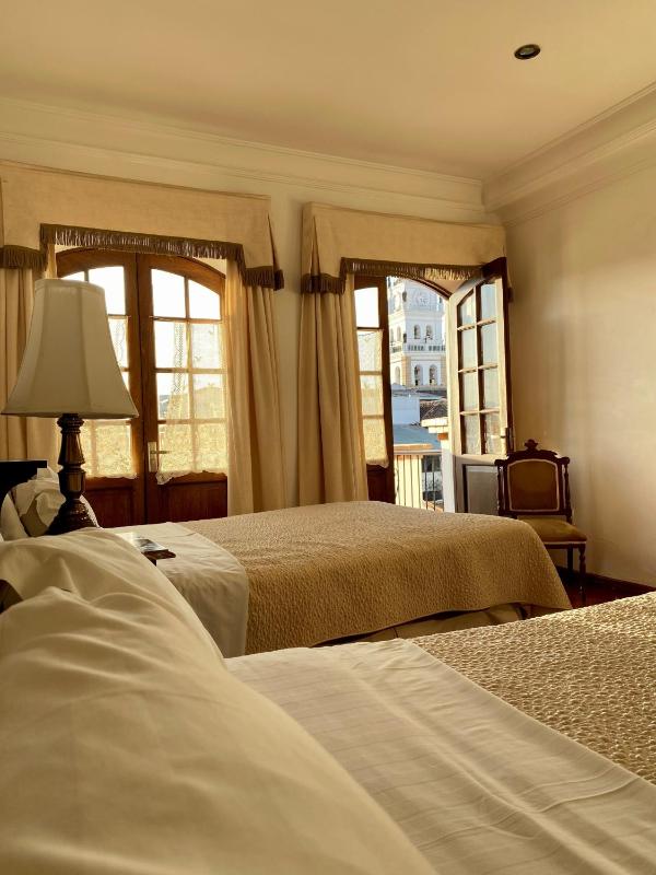 Twin Room image 1