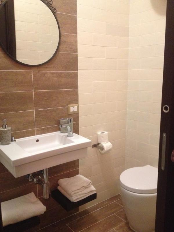 Budget Twin Room image 2