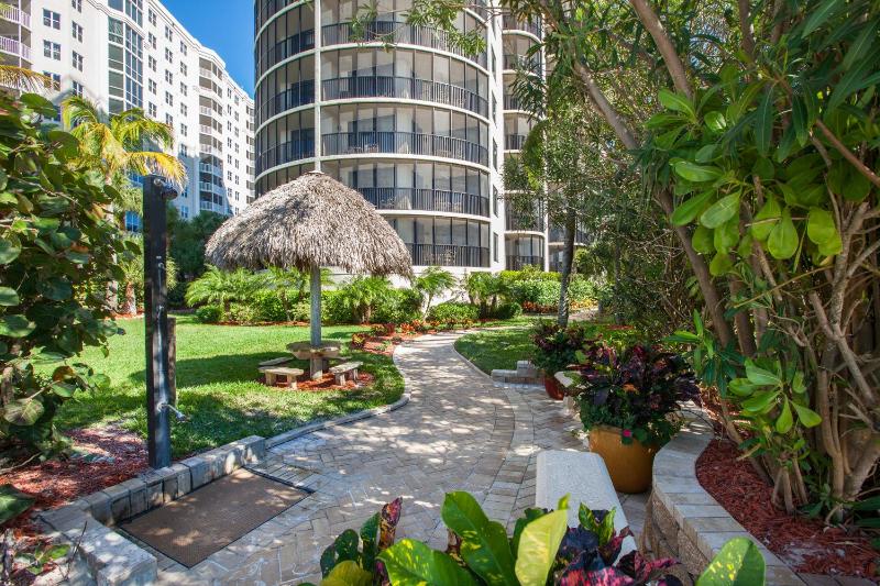 Pointe Estero Resort - image 2