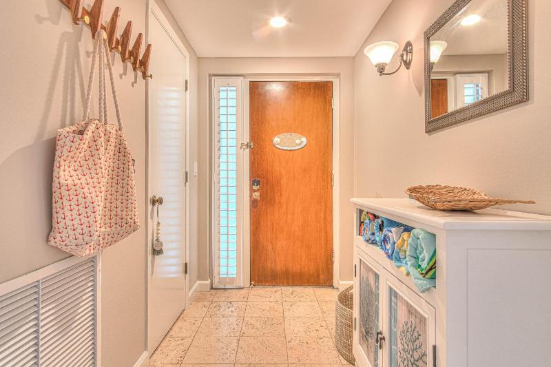 Oceanfront Paradise At Sea Fire Condos - 5B - image 3