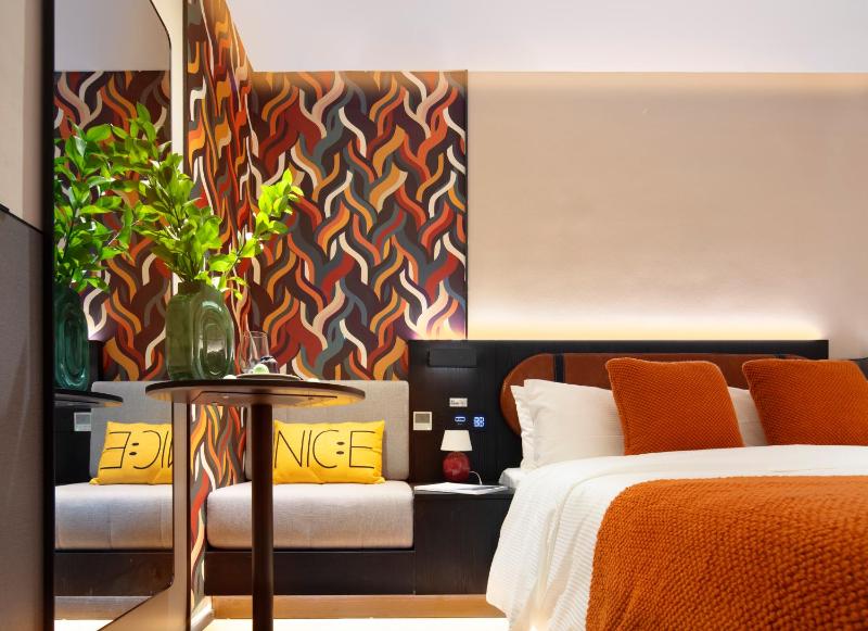 Merica Hotel-Chongqing guanyinqiao - image 10