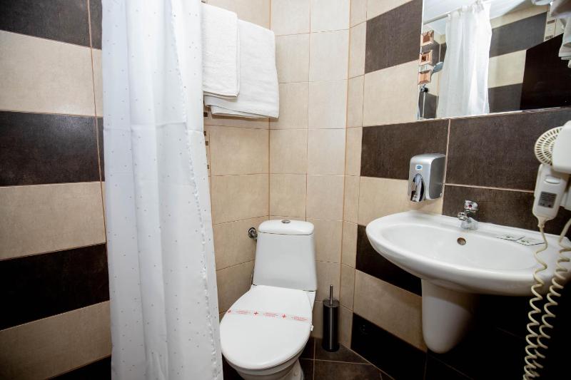 Triple Room image 2