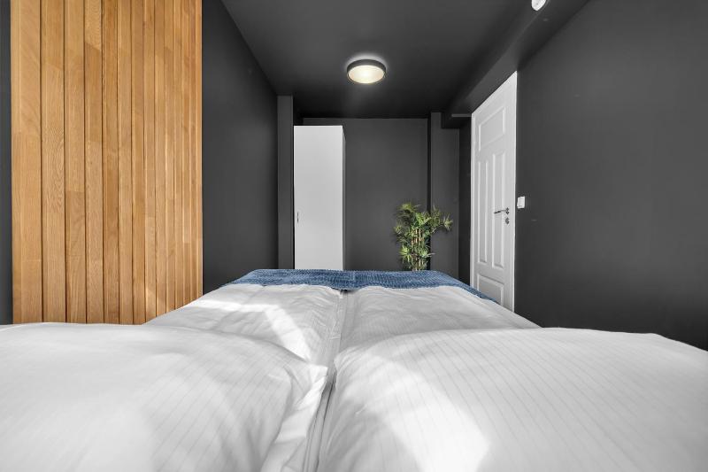 Arctic Homes - ALL APARTMENTS - image 30