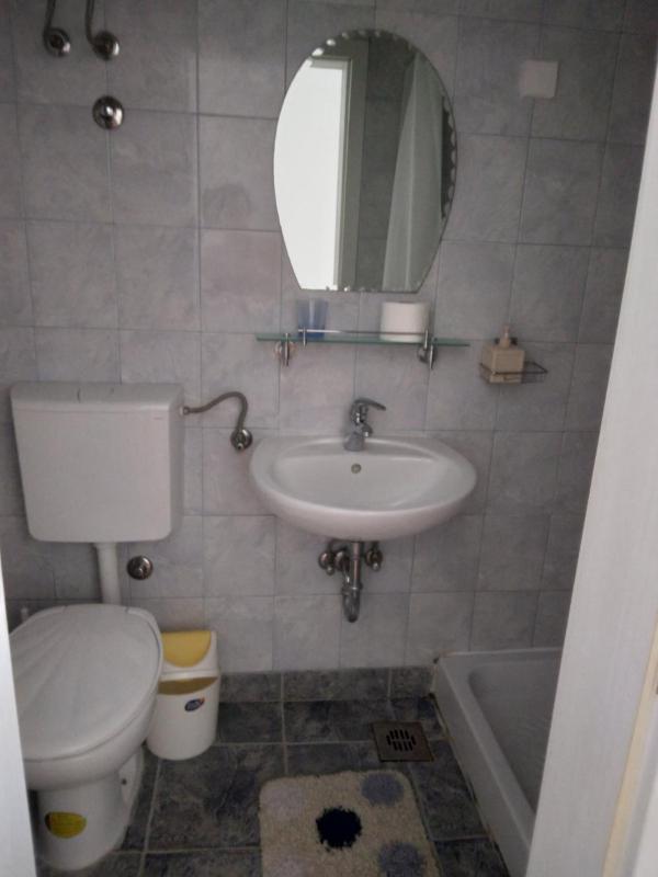 Apartment with Sea View image 3