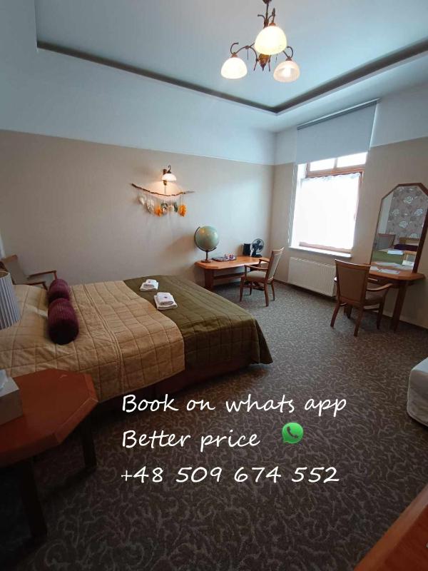 Large Double Room image 2