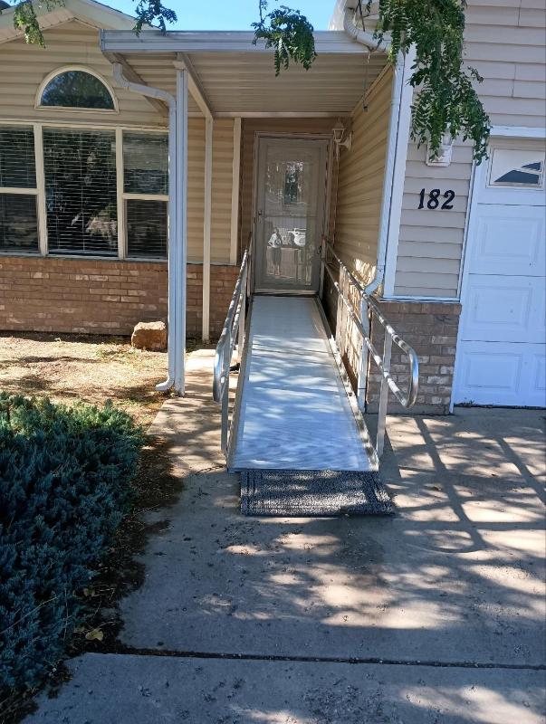 Three-Bedroom House image 3