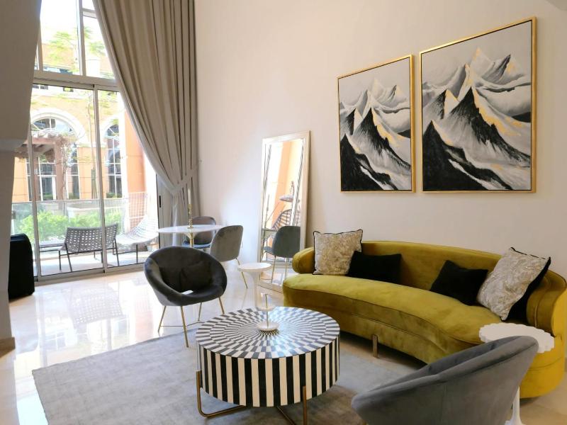Luxurious Apartment in The Pearl Qatar - image 1