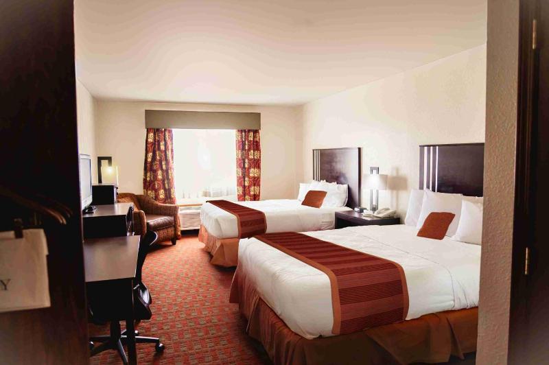 Double Room image 3