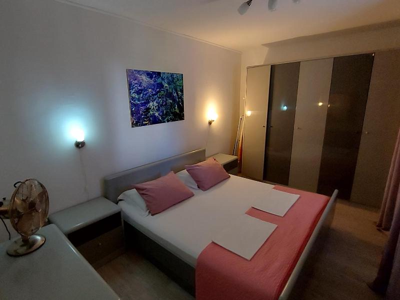 Apartment Mira - image 25