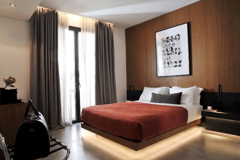 Classic Double Room image 1