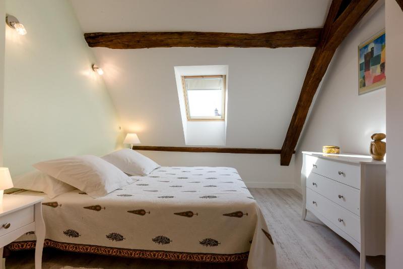 Suite with City View image 4