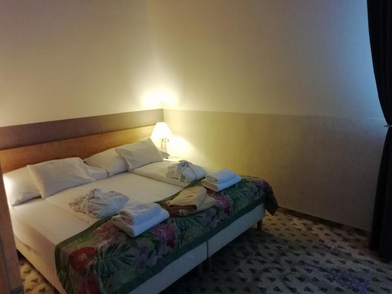 Suite image 2