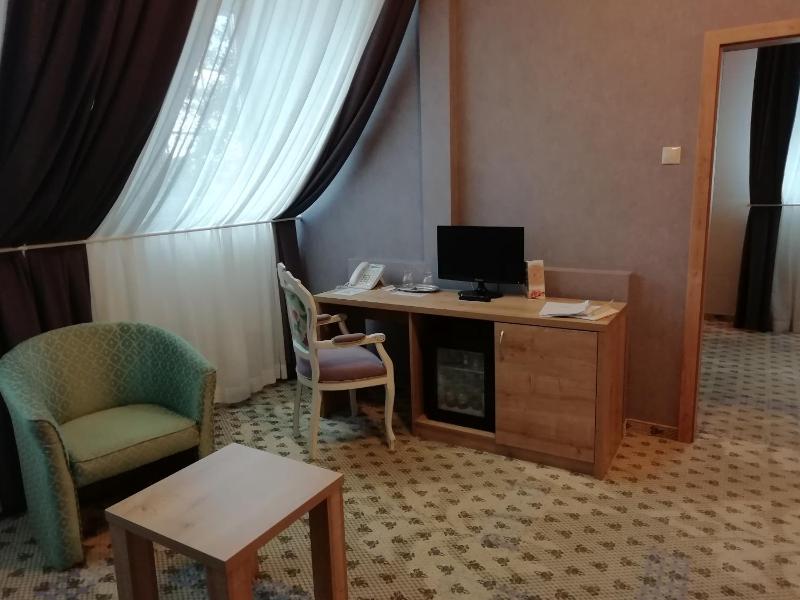 Suite image 3