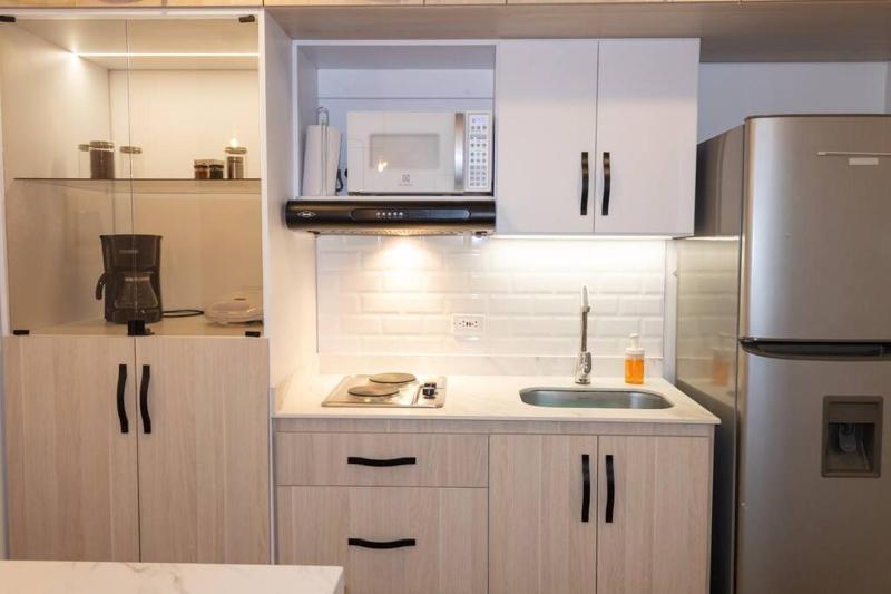 Apartamento Moderno para Trabajo Remoto y Turismo - image 6